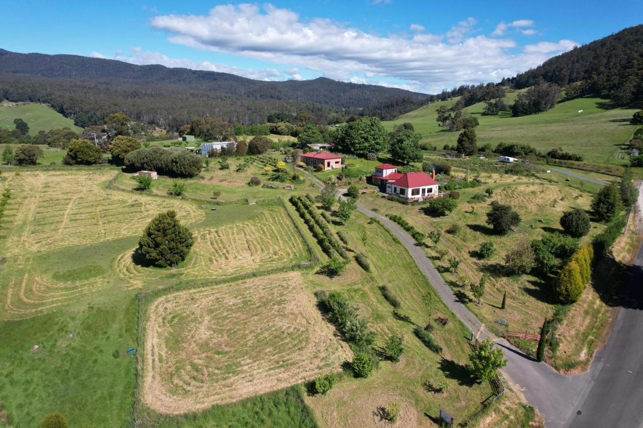 Cherry Top Farmstay - Boutique Eco Village Lilydale エクステリア 写真